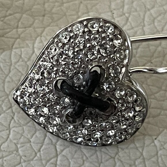 Rare Guess Sterling Silver Heart Dangle Earrings-NEW - Picture 5 of 11